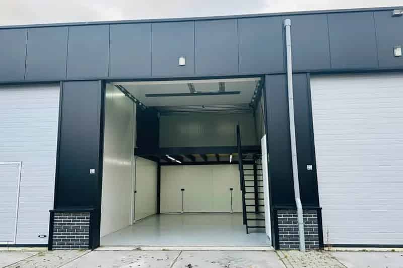 Bedrijfshal te huur Den Helder 45m2 Opslag Werkruimte