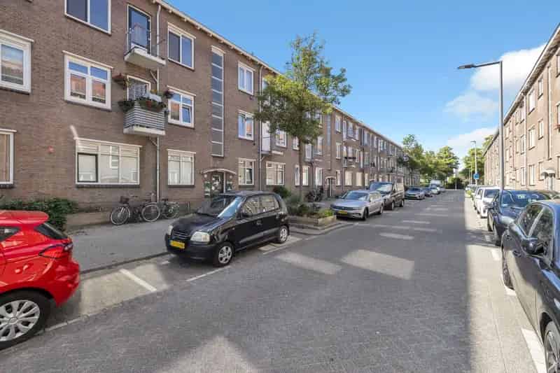 3 Kamer Appartement Rotterdam Charlois bovenste etage