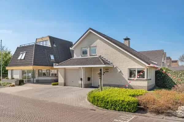 Luxe Vrijstaand Huis Alteveer  Garage Sauna Ruime Tuin Energiezuinig