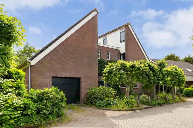 Ruime Villa Amsterdam Noord 6 Slaapkamers Grote Tuin
