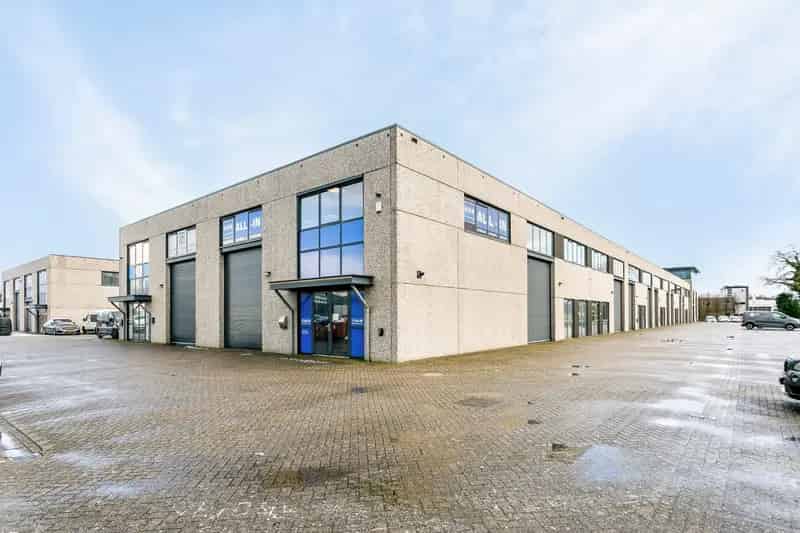 Bedrijfsunit te Huur Oosterhout 153m2 Kantoor Bedrijfsruimte