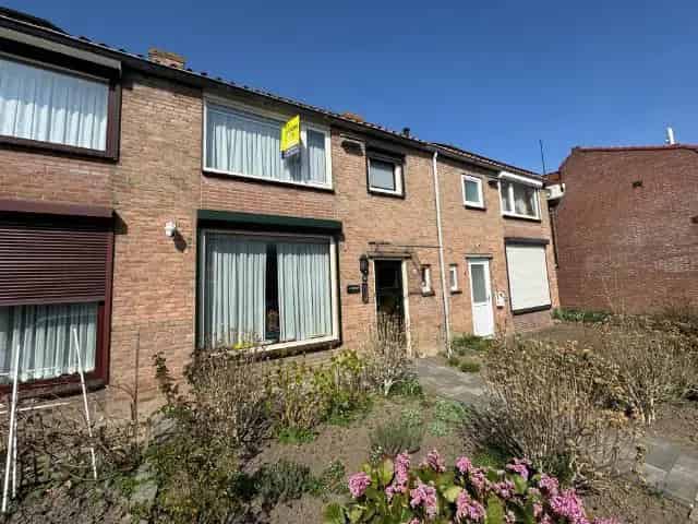 Tussenwoning te koop Terneuzen Lievenspolder