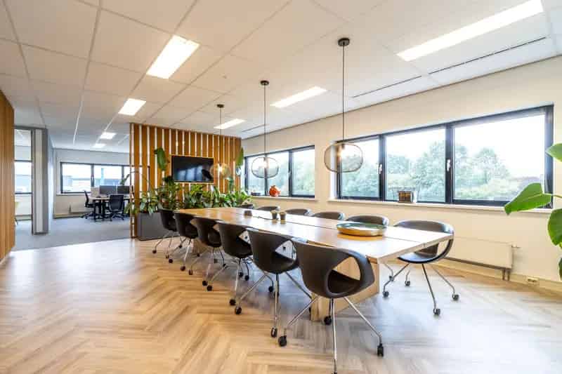 Kantoorruimte te huur Vianen A27 Moderne Ruime Parkeergelegenheid