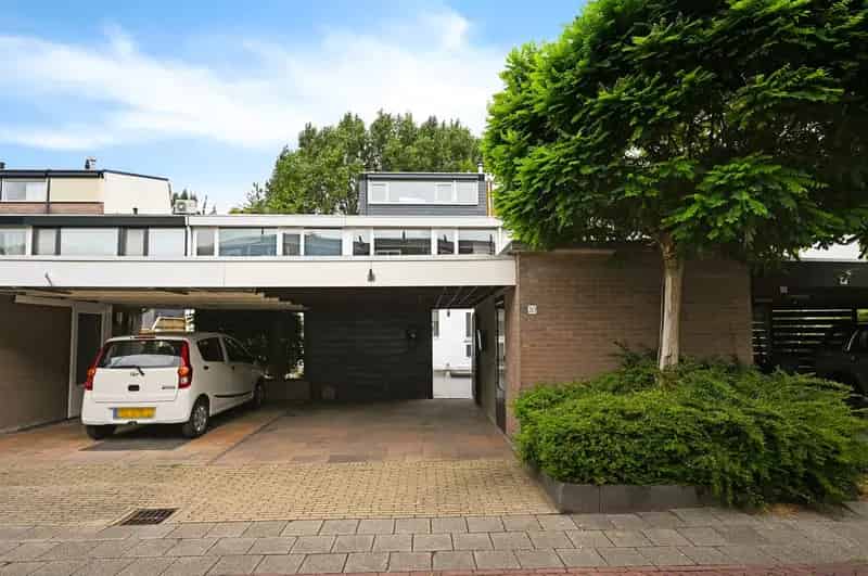 Huis te koop: Hazelaar 20 2671 PE Naaldwijk | Funda
