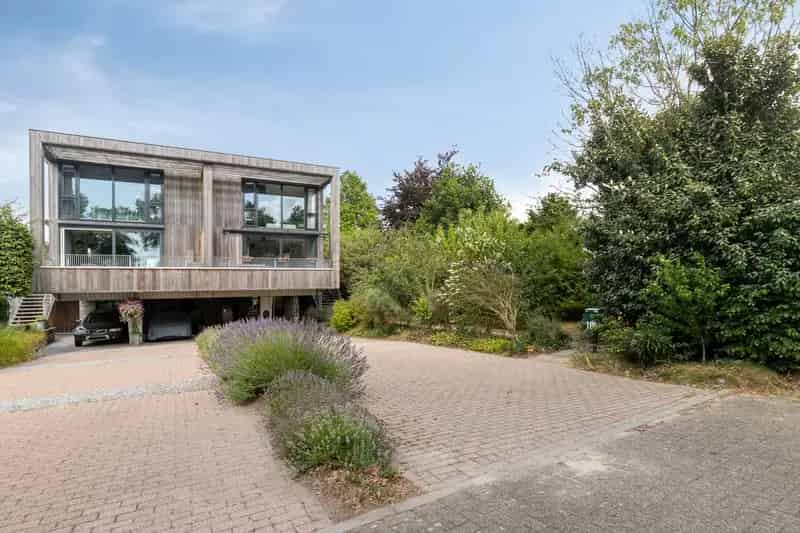 Villa te koop Hollandse Hout Lelystad