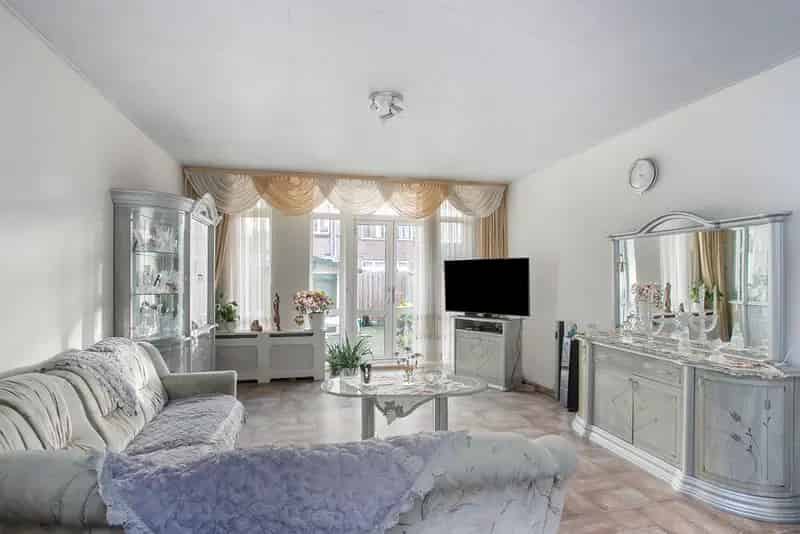 Authentieke 5 Slaapkamer Woning 143m2 Carnisse 1914