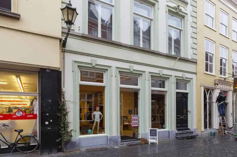 Winkelruimte te huur Bergen op Zoom Centrum 270m²