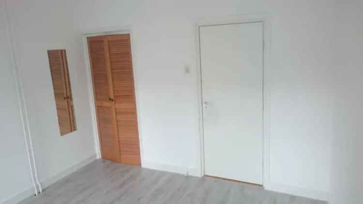 Nette Kamer Hilversum Zuid Nabij Centrum