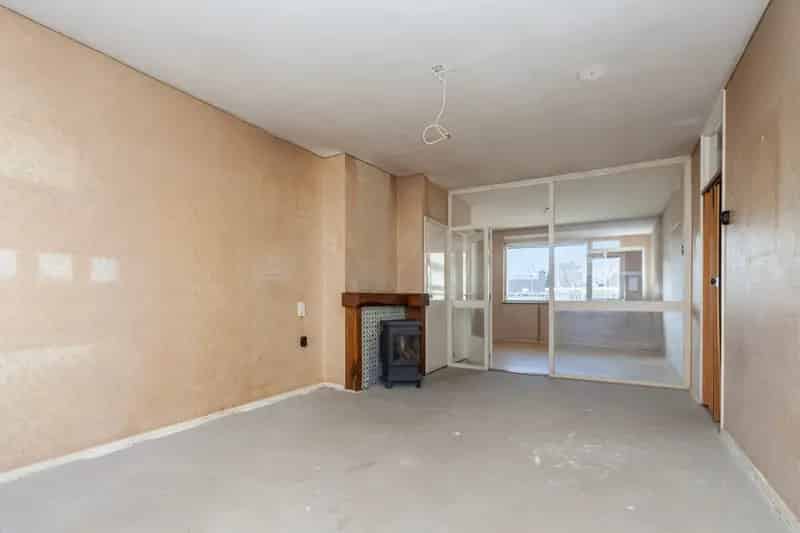 4-Kamer Appartement Vlaardingen Liesveld Verbouwing Nodig