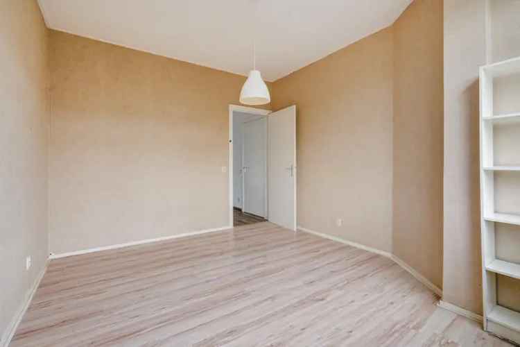 3 Kamer Jaren 30 Portiekwoning Balkon Den Haag