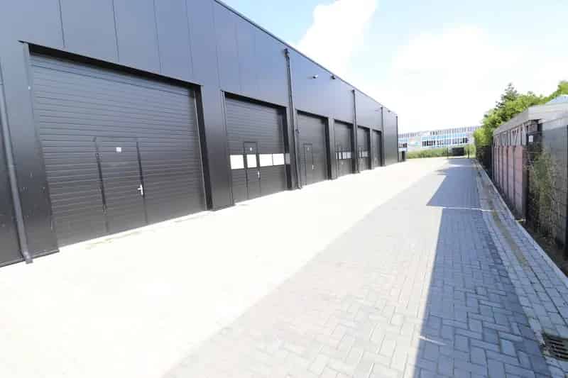 Bedrijfsunit te Huur Lelystad 50m2 Opslag Stalling