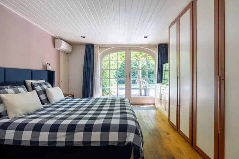 Luxe Woonboerderij Bavel Rijksmonument 6 slaapkamers Zwembad Poolhouse