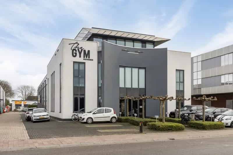 Bedrijfshal Huissen 982m² te Huur of Koop Showroom Kantoor Opslag