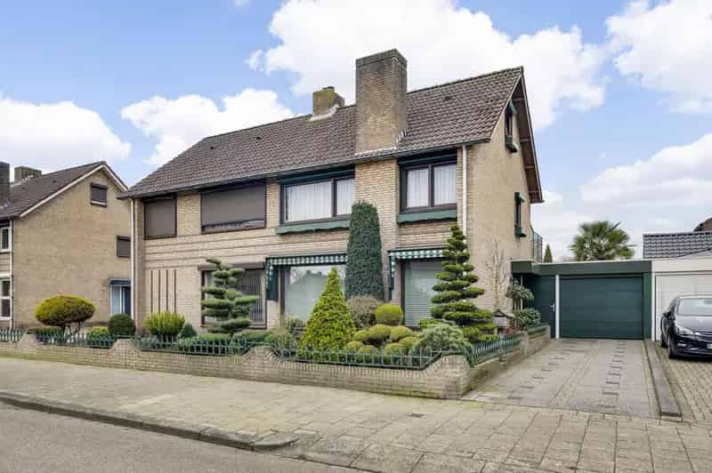 Ruime 2-kapper Moesel te koop  129m2 3 slaapkamers
