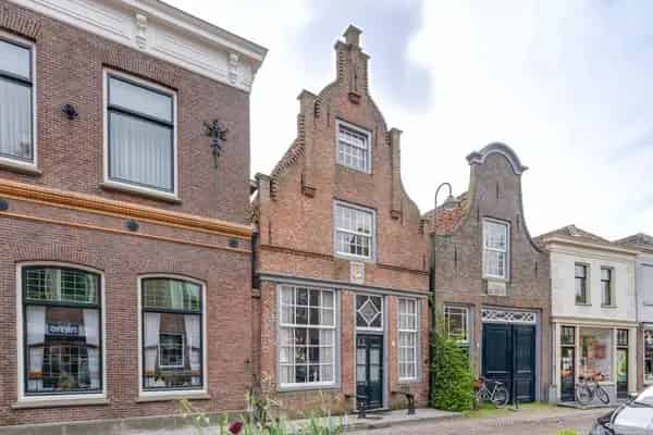 Rijksmonument Monnickendam 182m2  Authentiek  Gezin