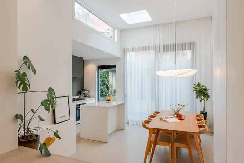 Gerenoveerd Benedenhuis Amsterdam Oost 79m2 3 slaapkamers