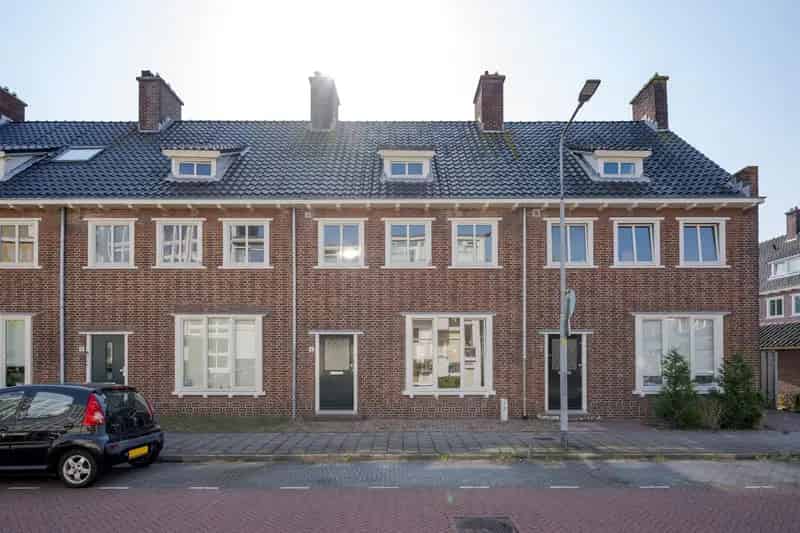 Huis te koop: Prins Bernhardlaan 4 2252 GW Voorschoten | Funda