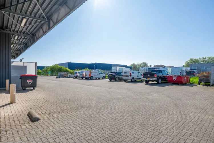 Bedrijfshal te Huur Sittard 350m² Kantoor 40m²