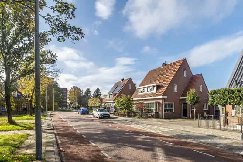 Jaren 30 woning te koop Heemskerk Centrum