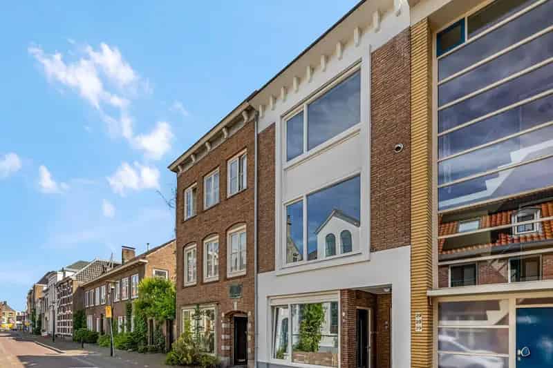 Appartement te koop Tiel Centrum - Gemeentelijk monument