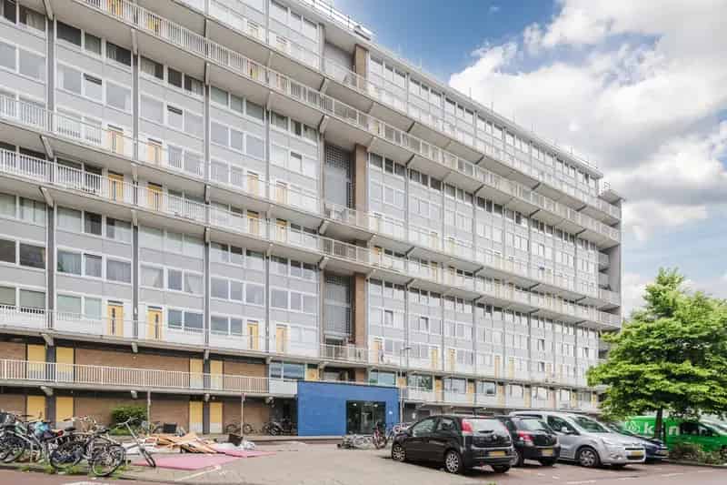 Ruim 3-kamer appartement Amsterdam Nieuw-West nabij Sloterplas