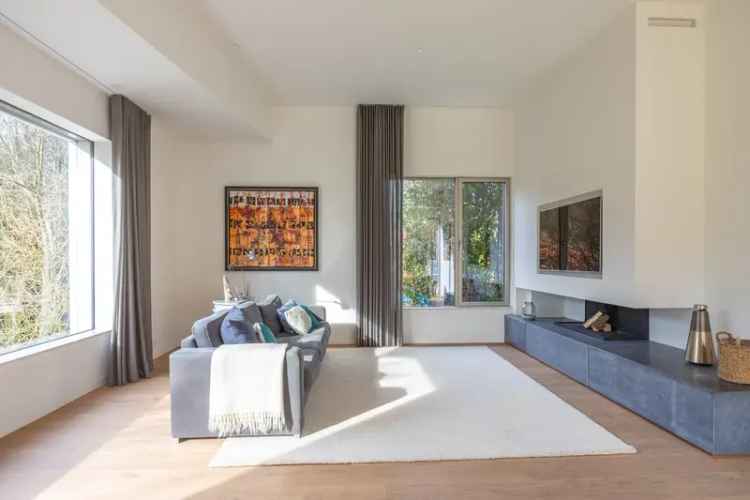 Luxe Villa Bloemendaal 6 slaapkamers 3 badkamers Oosterplas