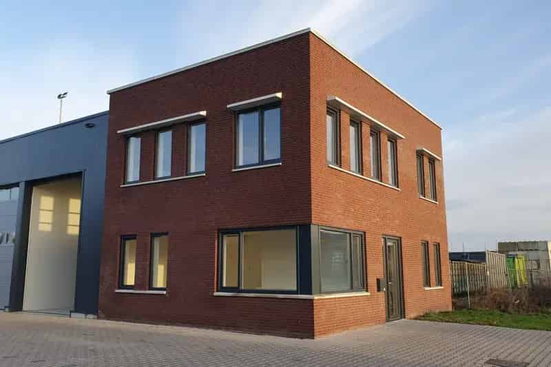 Bedrijfshal te Koop Vriezenveen Oosterweilanden