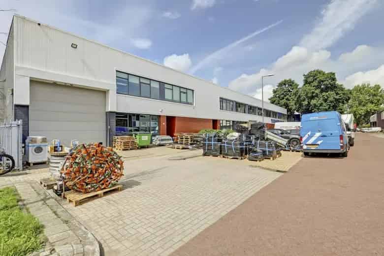 Bedrijfsruimte 497m2 te huur Schiedam - Opslag Productie Logistiek