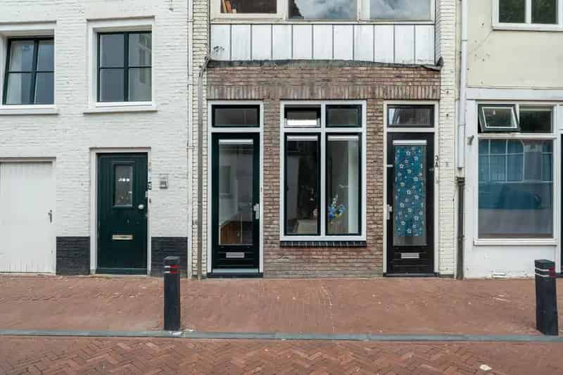 Huis Te Koop , 1, Korfmakersstraat, Leeuwarden, Fryslân