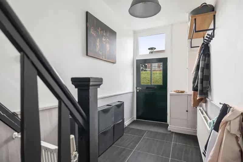 Huis te koop Olst Benedendijk: Authentieke woning met ruimte en garage