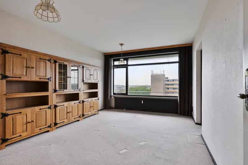 Amsterdam Nieuw-West 4-kamerappartement 70m2 te renoveren