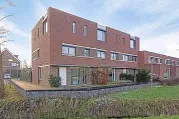 6 Kamer Hoekwoning te Huur in Rosmalen