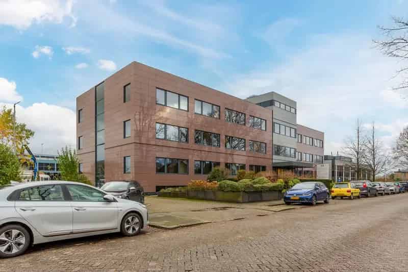 Kantoorruimte Soest te huur nabij A1 A27 A28 NS station