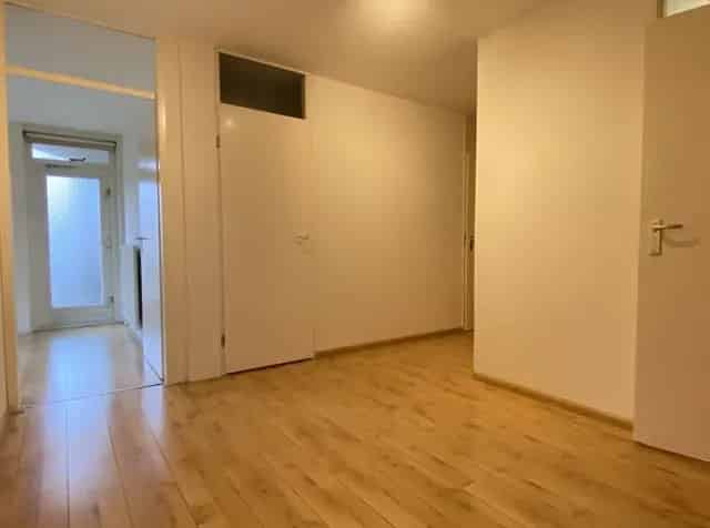 Utrecht Bovenwoning 89m2 3 Kamers 1994