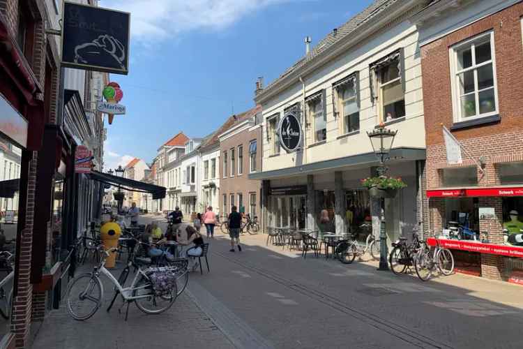 Winkel Kampen | Zoek winkels te huur: Oudestraat 155 8261 CL Kampen [funda in business]