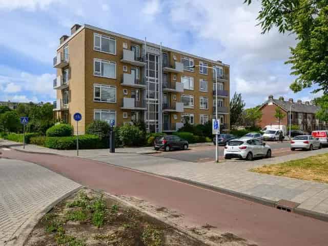 3 Kamer Appartement Leiden - Licht en Modern Hoekappartement