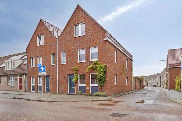 Ruime gezinswoning Tilburg Theresia's Rozen A+++