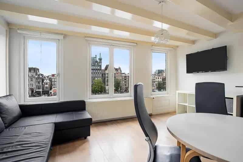 2 Kamer Appartement Amsterdam Centrum Damrak Uitzicht