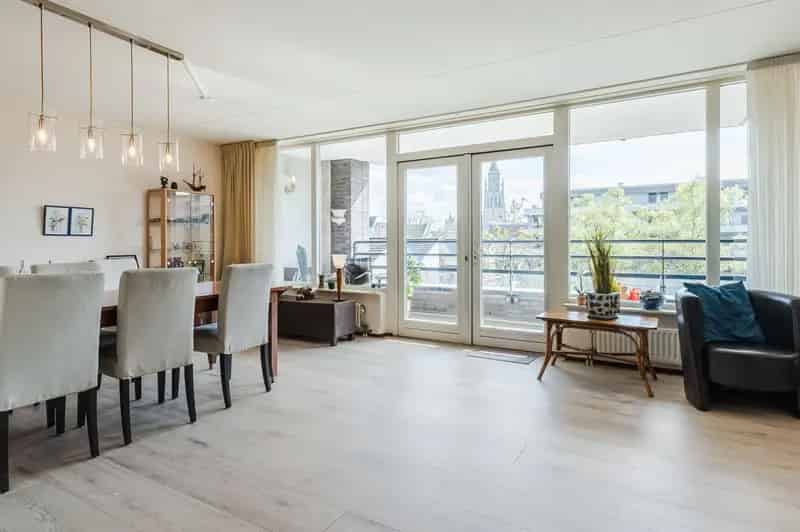 Appartement Breda Centrum  Balkon Grote Kerk Nabij Station