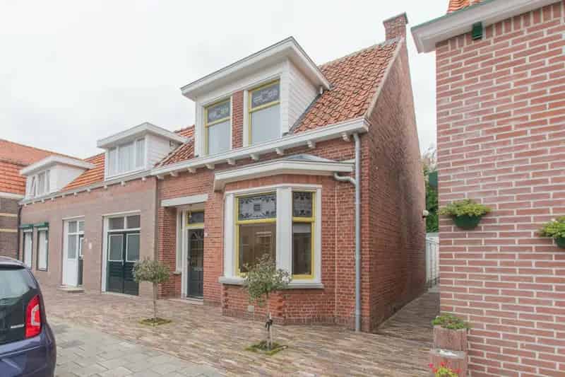 Te Huur: Sfeervolle Hoekwoning Oud Vossemeer 2 slaapkamers