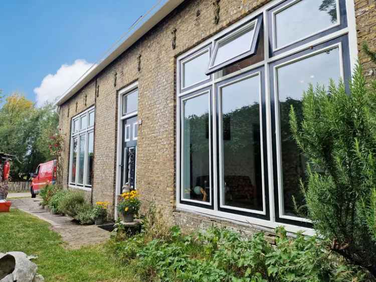 Woon Winkelpand Landerum Midsland 4 slaapkamers
