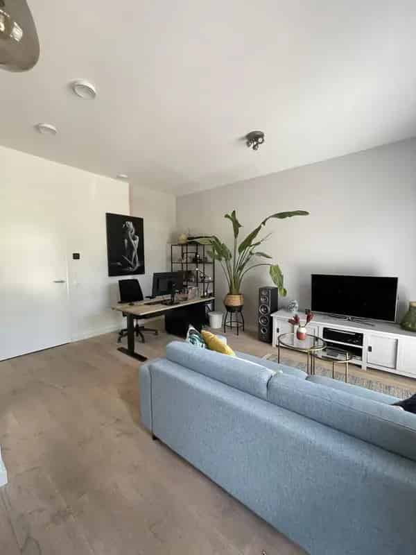 Te Huur: Gemeubileerde Tussenwoning Den Haag Binckhorst 130m²