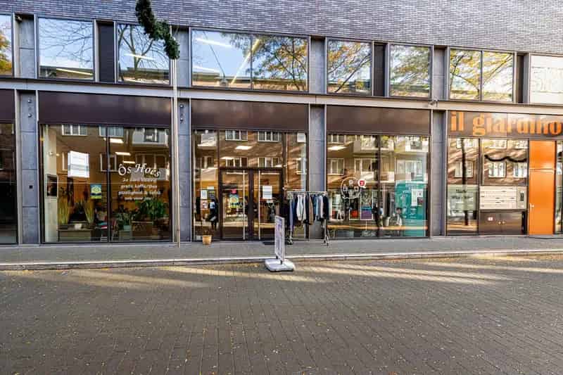 Winkel te huur Geleen Centrum 169m2 Nabij SNS Bank Subsidiemogelijkheid