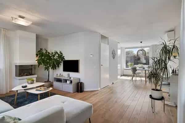 Vrijstaande woning 5 slaapkamers Steenbergen: Ruimte, Rust en Comfort
