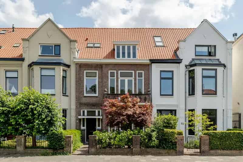 Herenhuis Breda Zandberg 5 slaapkamers 2 badkamers tuin