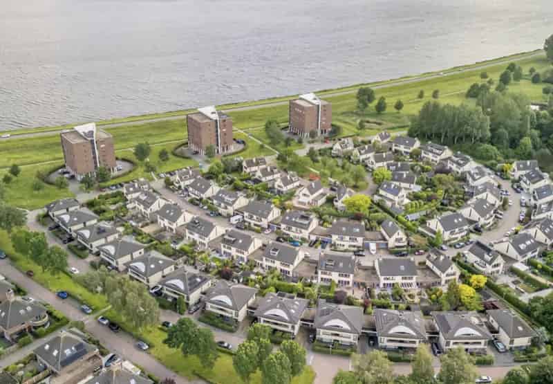 Woonunit voor dame Almere: inclusief inventaris en nabij voorzieningen