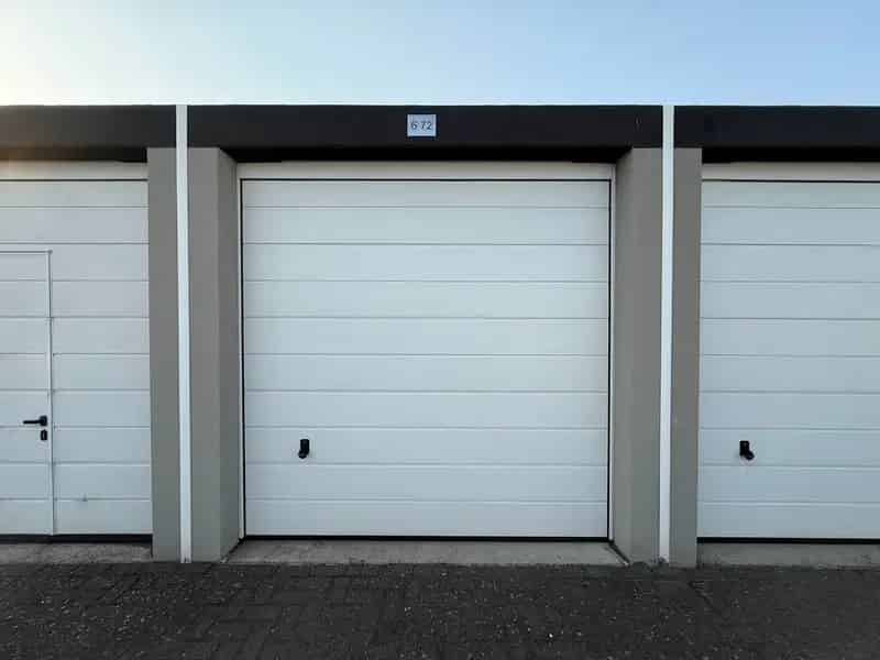 Garagebox Waalwijk - 21m² Bedrijfsruimte te Koop