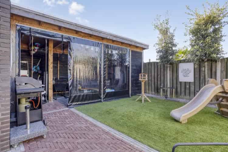 Tweekapper Krabbendijke  Garage Overkapping Energielabel A 122m2