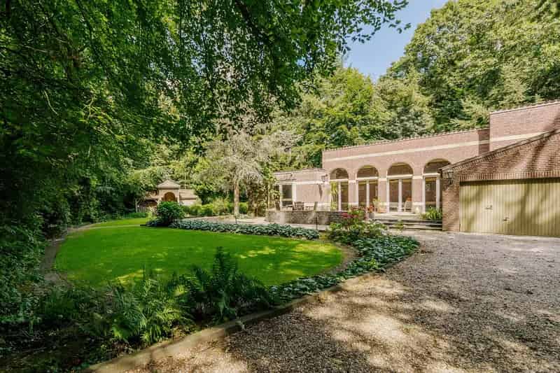 Unieke Architectonische Villa Bosch en Duin
