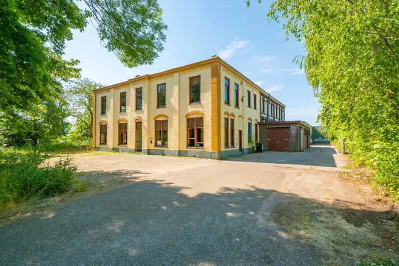 Kantoorruimte te Huur Westbroek 385m² Nabij Utrecht